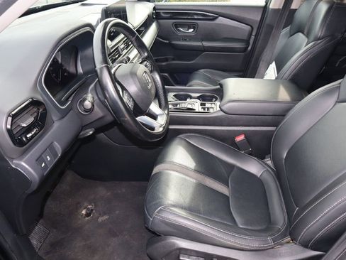 Used 2024 Honda Pilot EX-L image 16