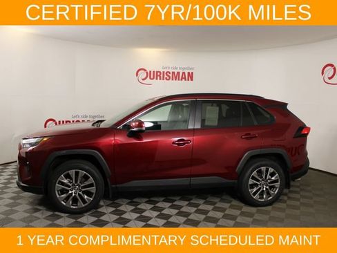 Used 2022 Toyota RAV4 XLE Premium AWD/4WD image 5