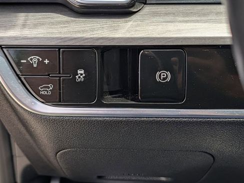 Used 2024 Kia Sportage X-Line w/ X-Line Premium Package AWD/4WD image 25