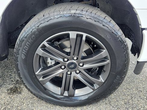 Certified 2022 Ford F150 XLT w/ Equipment Group 302A High image 8