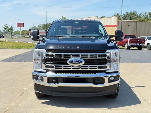Used 2026 Ford F350 XLT AWD/4WD image 2