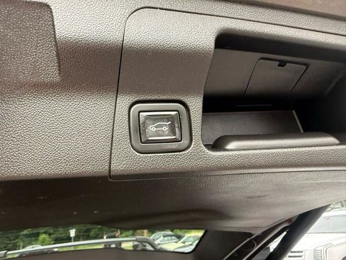 Used 2020 GMC Acadia SLE w/ Driver Convenience Package AWD/4WD image 23