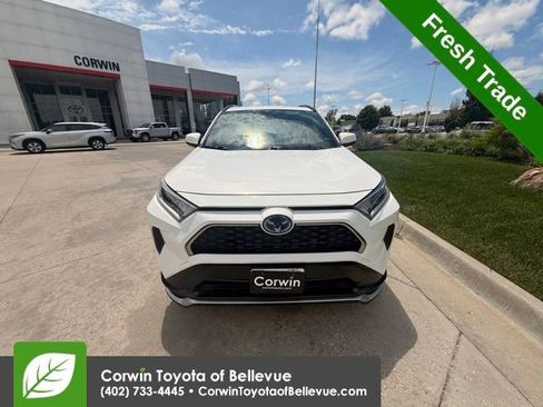 Used 2021 Toyota RAV4 SE w/ Weather & Moonroof Package AWD/4WD image 9