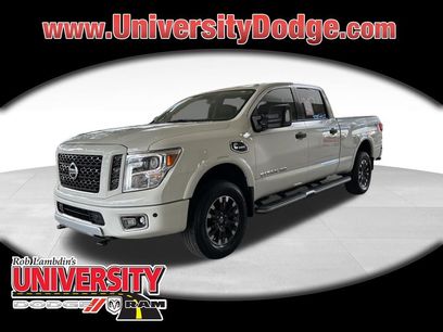 Used 2019 Nissan Titan PRO-4X w/ Pro-4x Convenience Package