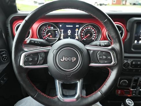 Used 2021 Jeep Gladiator Rubicon w/ Cold Weather Group AWD/4WD image 41