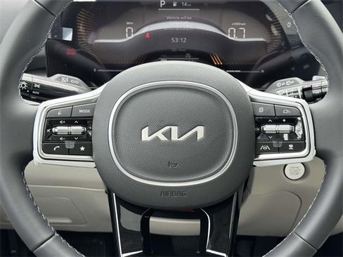 New 2025 Kia Sorento S w/ Panoramic Sunroof Package image 7