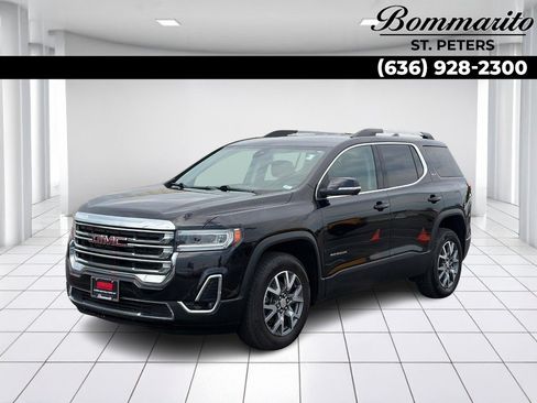 Used 2023 GMC Acadia SLT AWD/4WD image 1