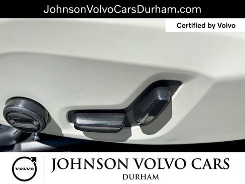 Certified 2025 Volvo V90 B6 Cross Country Plus AWD/4WD image 15