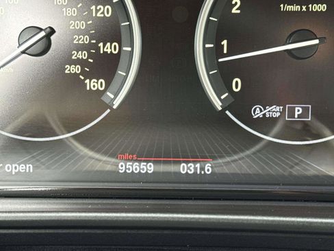 Used 2013 BMW 535i xDrive Sedan image 34