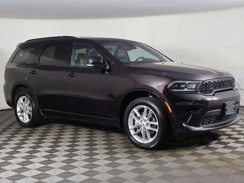 Used 2025 Dodge Durango GT AWD/4WD image 2