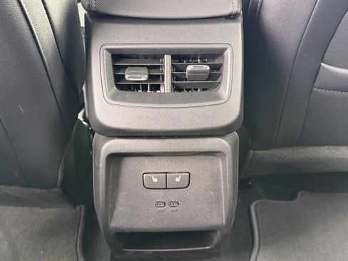 New 2026 Chevrolet Equinox EV LT image 31