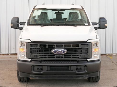 Used 2025 Ford F350 XL w/ XL Driver Assist Package image 31