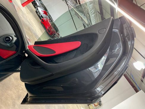 Used 2017 McLaren 570S RWD image 57