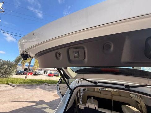 Used 2018 INFINITI QX60 FWD w/ Premium Plus Package image 26