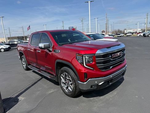 Used 2024 GMC Sierra 1500 SLT w/ SLT Premium Plus Package image 3