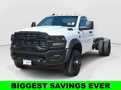 New 2025 RAM 4500 Tradesman AWD/4WD image 7