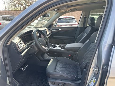 New 2026 Volkswagen Atlas SEL Premium R-Line AWD/4WD image 12