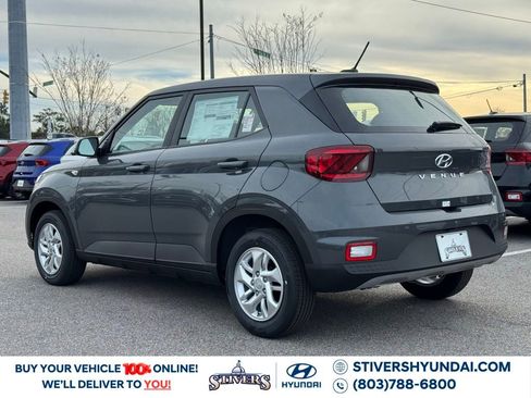 New 2026 Hyundai Venue SE image 11