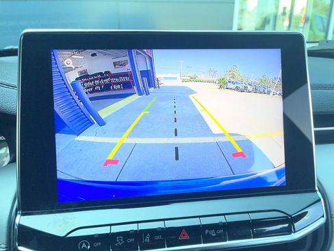 Used 2023 Jeep Compass Limited w/ Sun and Sound Group image 21