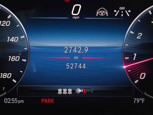 Used 2024 Mercedes-Benz GLE 53 AMG 4MATIC Coupe image 25