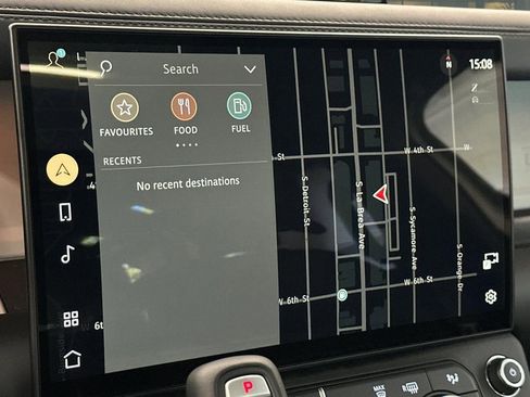 New 2026 Land Rover Defender 110 X-Dynamic SE AWD/4WD image 25