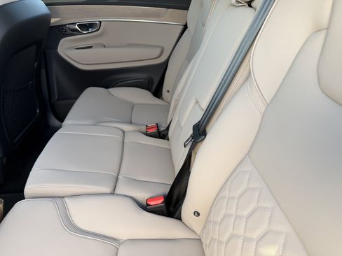 New 2026 Volvo XC90 B5 Plus image 16