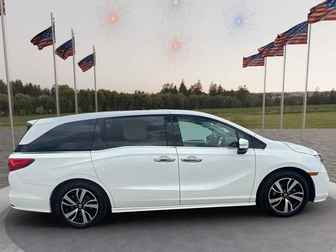 Used 2018 Honda Odyssey Elite image 8