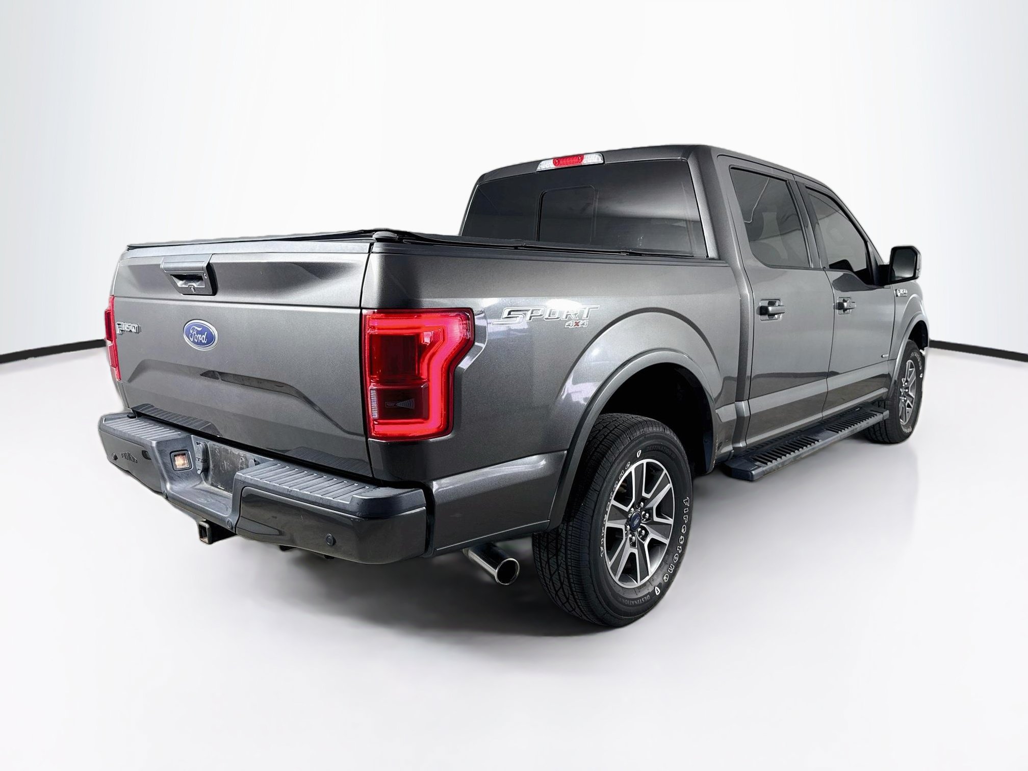 Used 2017 Ford F150 Lariat w/ Equipment Group 502A Luxury AWD/4WD image 33