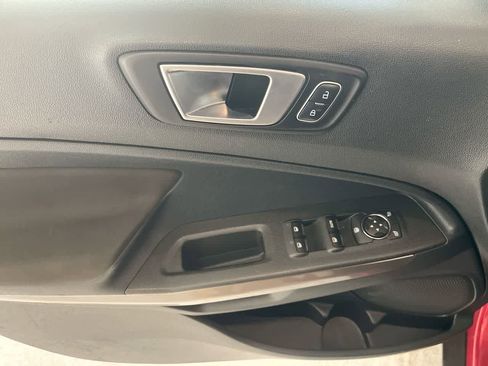 Used 2018 Ford EcoSport SE image 13
