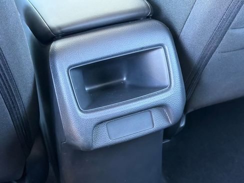 Certified 2025 Honda HR-V LX image 14