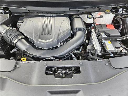 Used 2026 Chevrolet Traverse LT w/ Driver Confidence Package image 22