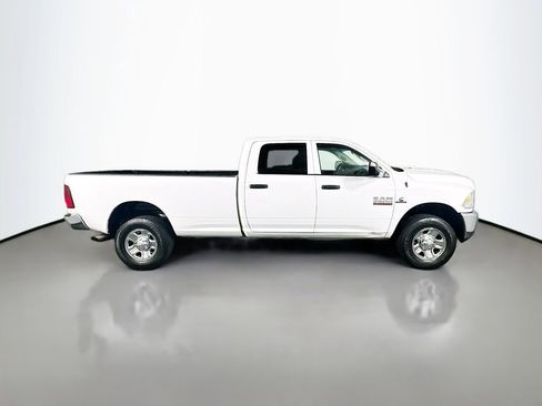 Used 2017 RAM 2500 Tradesman w/ Chrome Appearance Group image 8