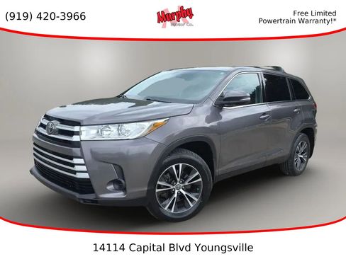 Used 2019 Toyota Highlander LE AWD/4WD image 1