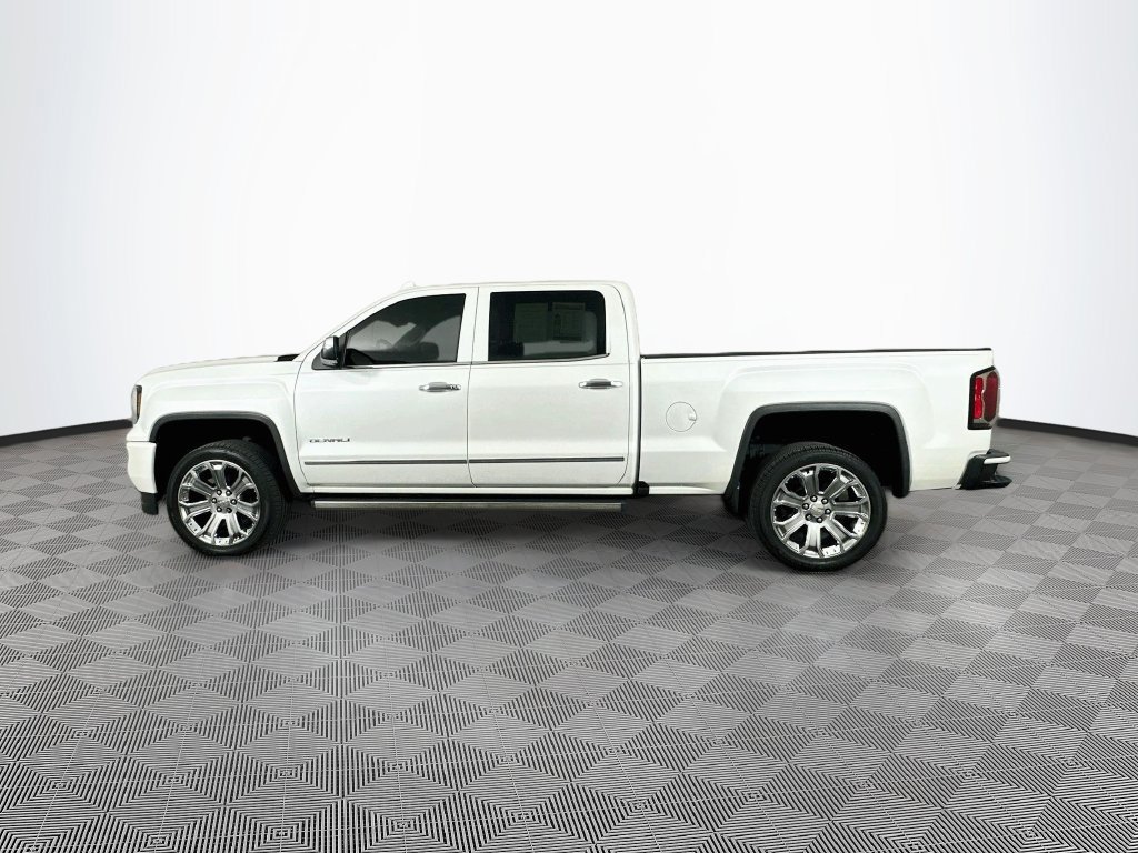 Used 2018 GMC Sierra 1500 Denali w/ Denali Ultimate Package AWD/4WD image 7