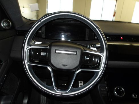 Used 2021 Land Rover Range Rover Evoque R-Dynamic S AWD/4WD image 14