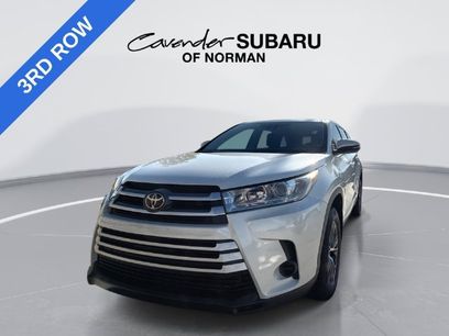 Used 2019 Toyota Highlander LE