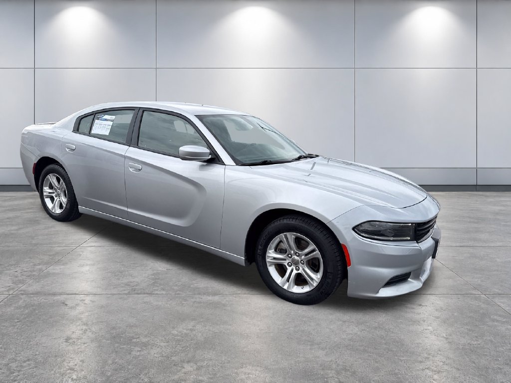 Used 2022 Dodge Charger SXT RWD image 7