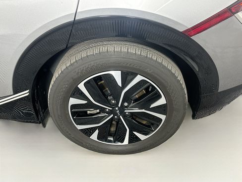 Used 2024 Kia EV6 Wind AWD/4WD image 11