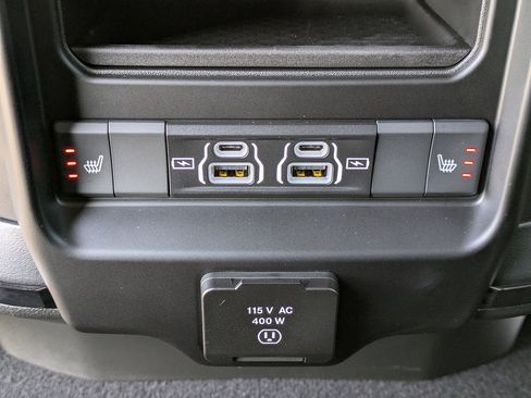 New 2026 RAM 3500 Limited AWD/4WD image 16