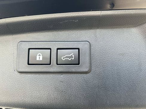 Used 2025 Subaru Outback Wilderness AWD/4WD image 15
