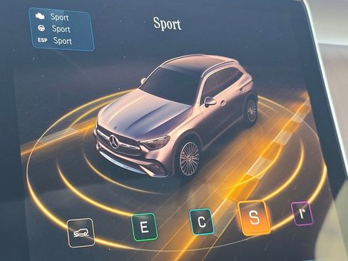 New 2026 Mercedes-Benz GLC 300 4MATIC image 34