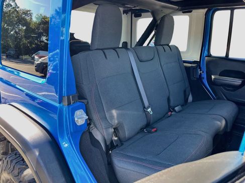 Certified 2025 Jeep Wrangler Unlimited Rubicon w/ Safety Group AWD/4WD image 26