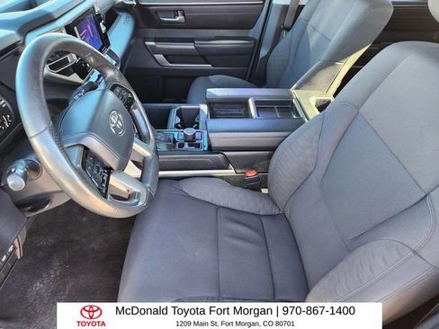 Used 2022 Toyota Tundra SR5 w/ SR5 Convenience Package image 9