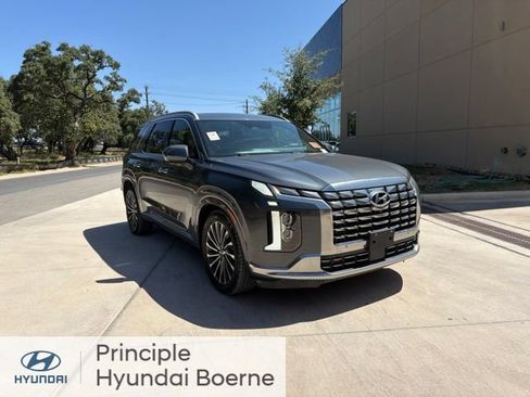Used 2023 Hyundai Palisade Calligraphy FWD image 6