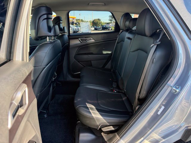Used 2024 Kia Sportage EX FWD image 10