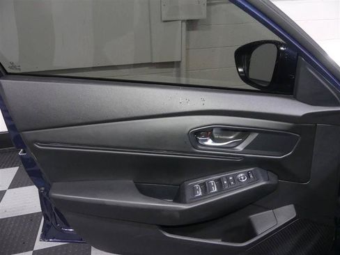 Used 2024 Honda Accord EX image 18