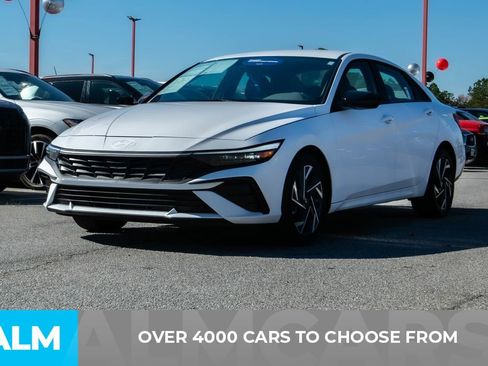 Certified 2025 Hyundai Elantra Sport image 3