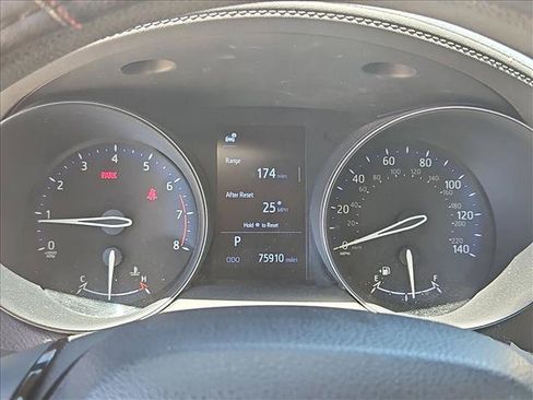 Used 2020 Toyota C-HR LE FWD image 14