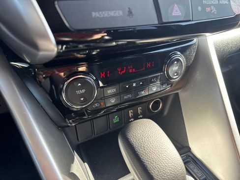 Used 2024 Mitsubishi Eclipse Cross SE AWD/4WD image 39