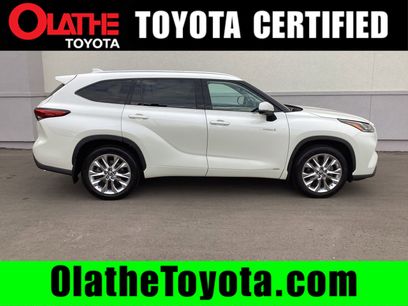 Certified 2021 Toyota Highlander Limited